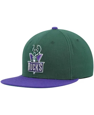 Men's Mitchell & Ness Green and Purple Milwaukee Bucks Hardwood Classics Team Two-Tone 2.0 Snapback Hat