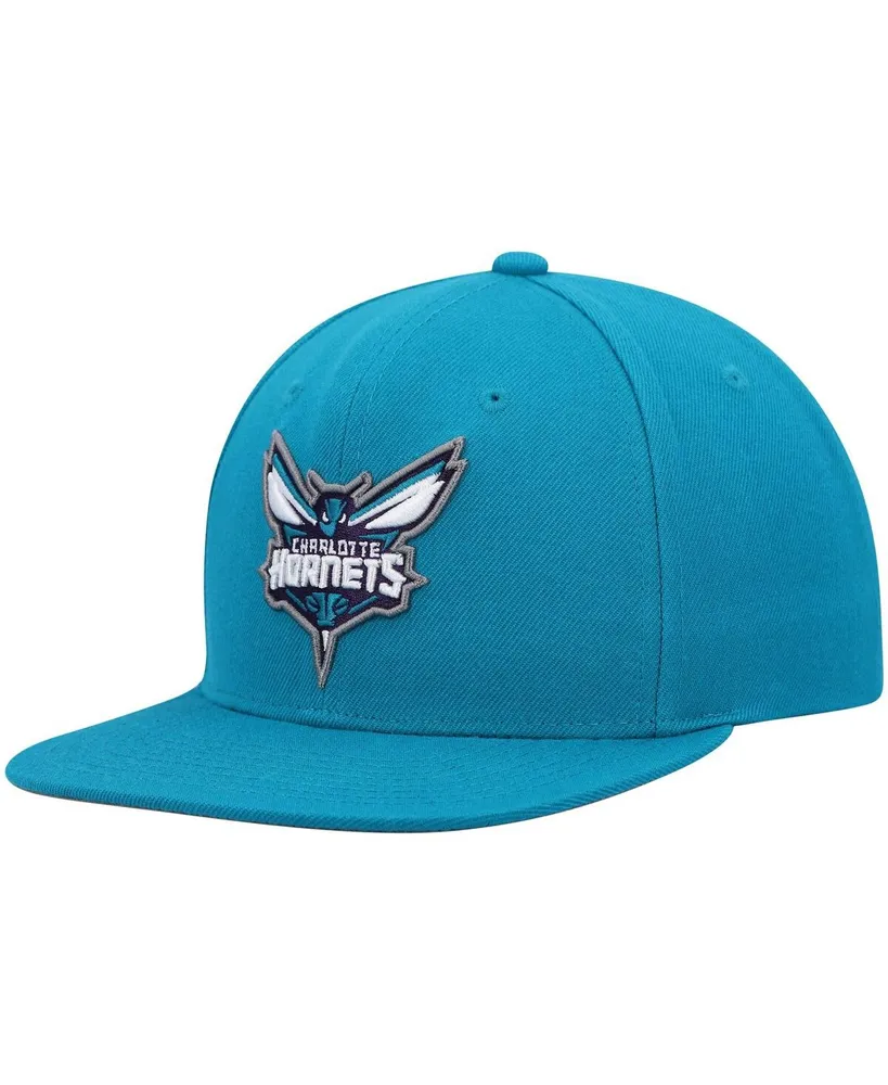 Men's Mitchell & Ness Teal Charlotte Hornets Ground 2.0 Snapback Hat