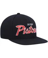 Men's Mitchell & Ness Black Detroit Pistons Hardwood Classics Script 2.0 Snapback Hat