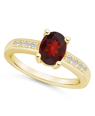 Macy's Garnet and Diamond Ring (1-1/2 ct.t.w 1/8 ct.t.w) 14K Yellow Gold