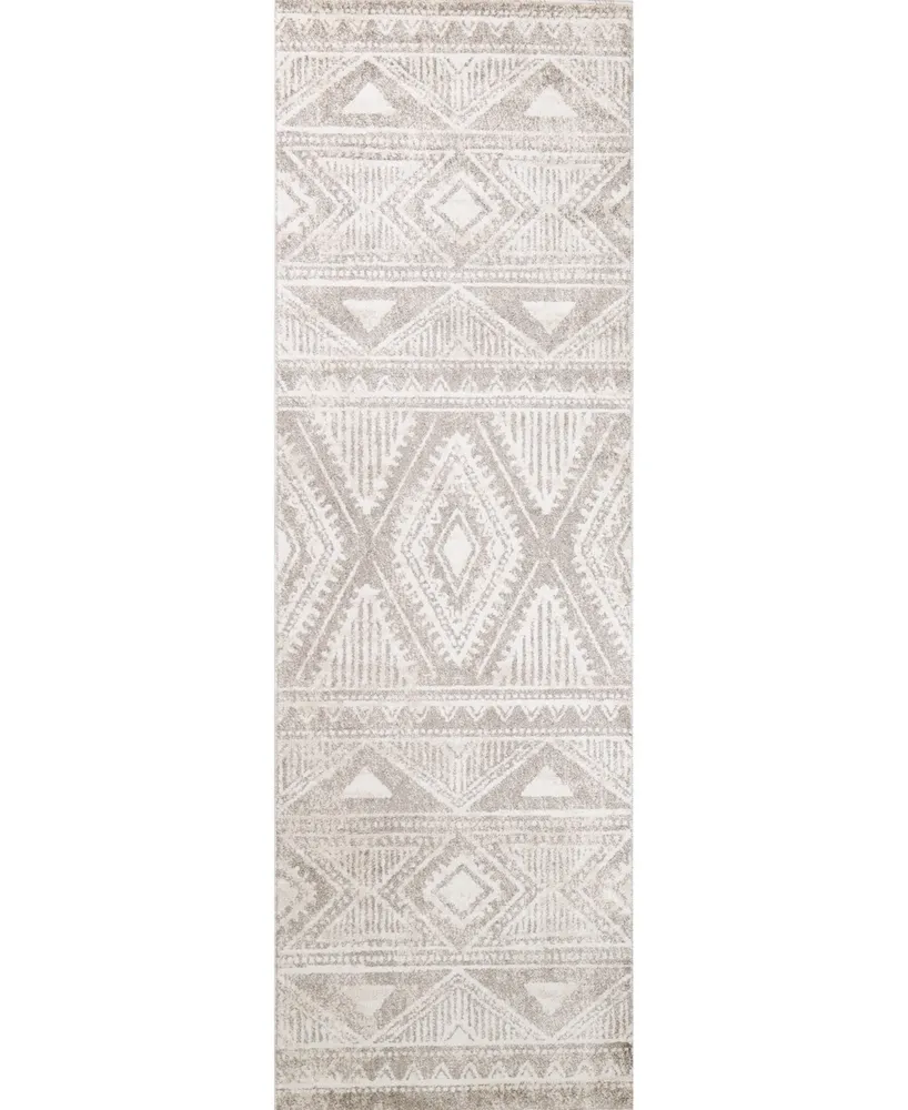 Closeout! Bb Rugs Bella Vista BVA103 2'6" x 8'6" Runner Area Rug