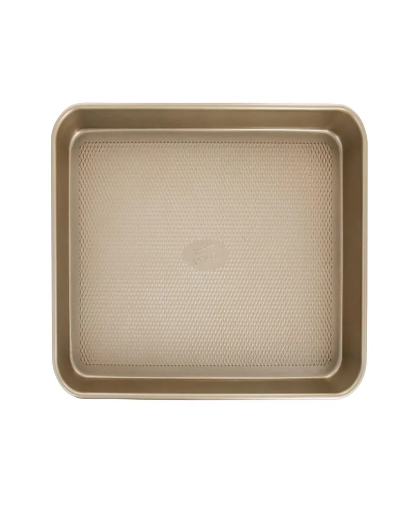 Kitchen Details Pro Series Baking Pan with Diamond Base - Gold