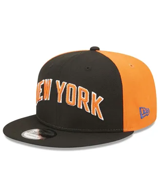 Men's New Era Black New York Knicks 2022/23 City Edition Official 9FIFTY Snapback Adjustable Hat