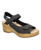 Easy Street Women's Works Rez Slip Resistant Round Toe Sandals