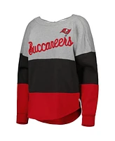 Women's Touch Heathered Gray, Red Tampa Bay Buccaneers Outfield Deep V-Back Pullover Sweatshirt