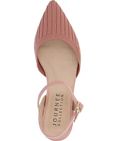 Journee Collection Women's Ansley Wide Width Pointed Toe Flats