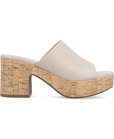 Journee Collection Women's Astter Platform Sandal