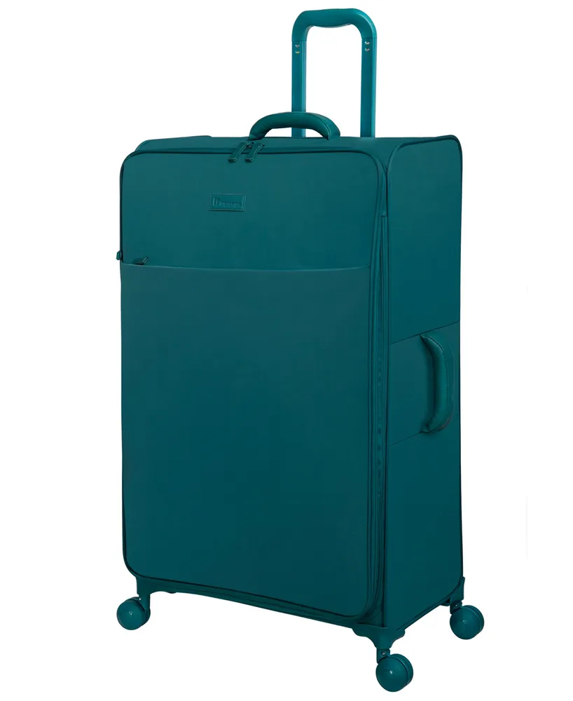 it Luggage Lustrous 29" Softside Checked 8-Wheel Spinner