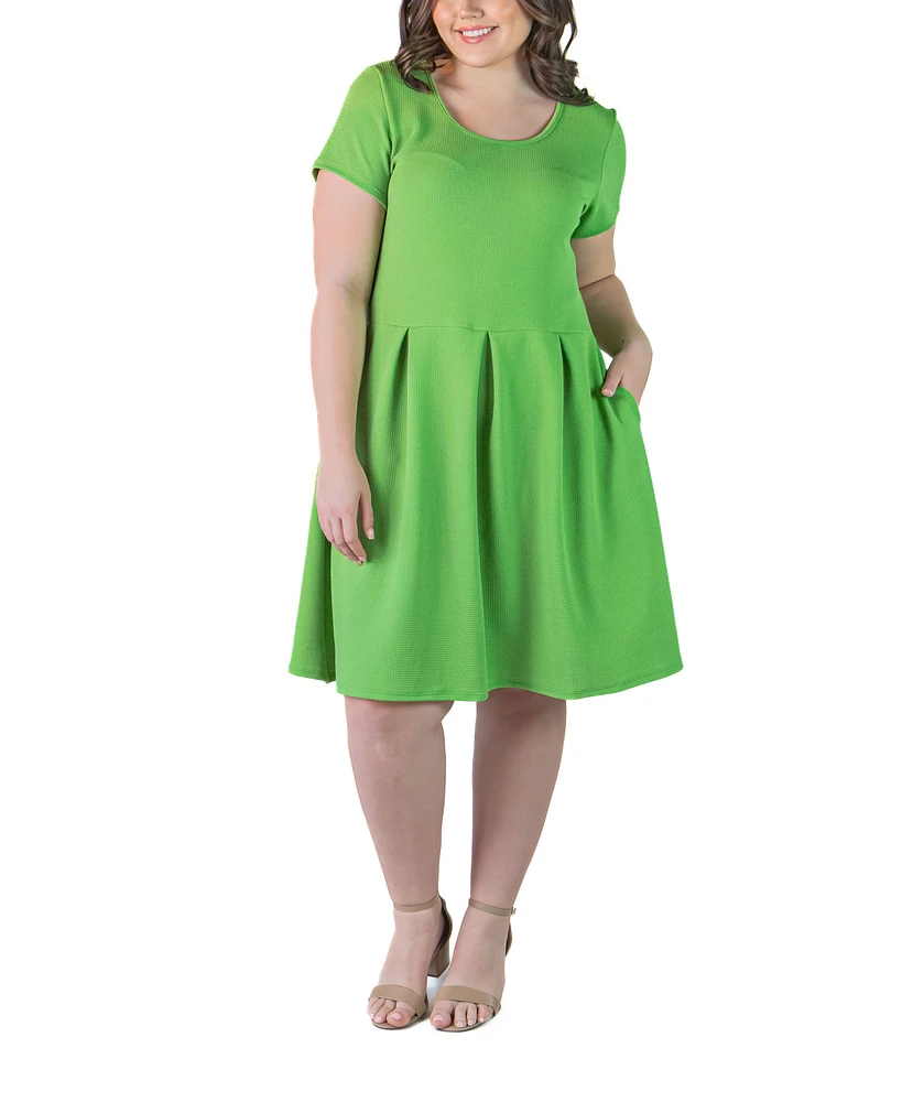 24seven Comfort Apparel Plus Size Scoop Neck Knee Length Pocket Dress
