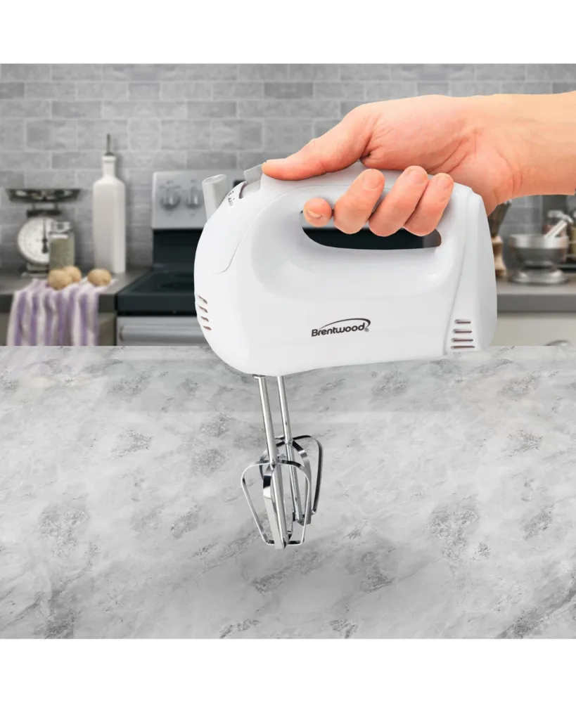 Brentwood 5-Speed Hand Mixer in White