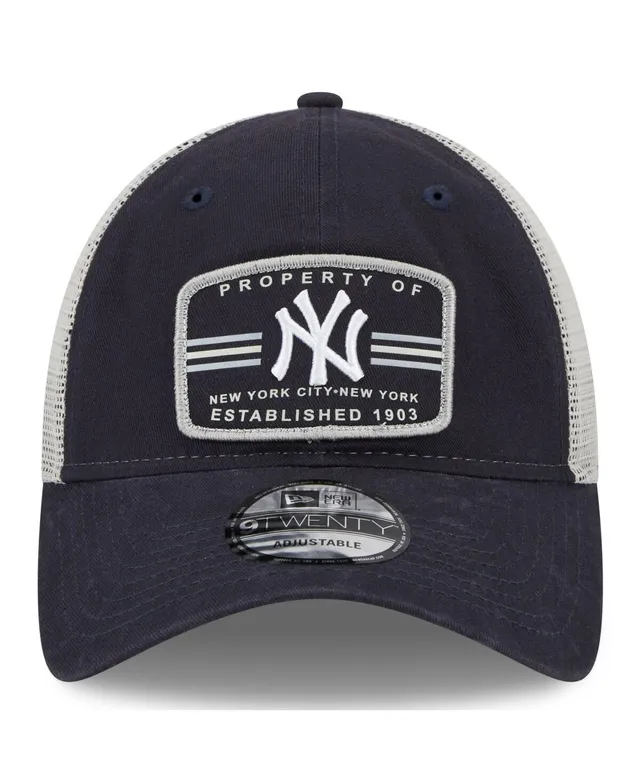 Men's New York Yankees New Era Navy LP Circle Trucker 9FIFTY