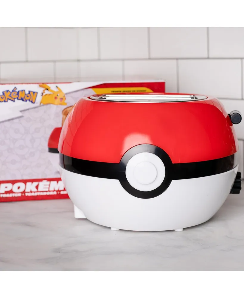 Uncanny Brands Pokemon Pokeball Halo Toaster – Toasts a Pokeball On Your Bread