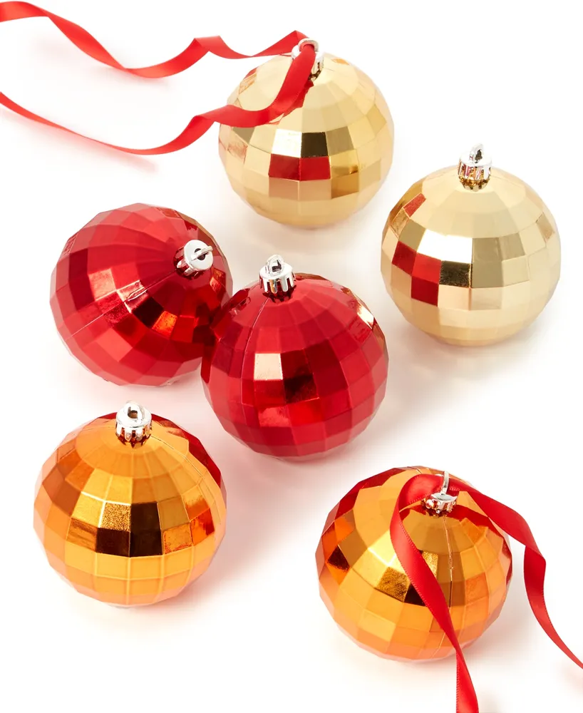 Christmas Cheer Ornament Set