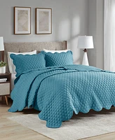 Closeout! Madison Park Nala Scalloped Edge Crinkle Microfiber 3 Piece Quilt Set, King/California King