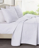 Videri Home Coastal Palm Embroidered 3-Piece Quilt Set
