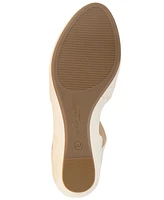 Gentle Souls Women's Noa Wedge Heel Sandal