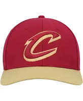 Men's Mitchell & Ness Wine, Gold Cleveland Cavaliers Mvp Team Two-Tone 2.0 Stretch-Snapback Hat