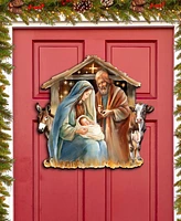 Designocracy Born Under Bright Star Nativity Christmas Wooden Door Decor G. DeBrekht