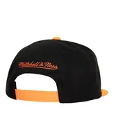 Men's Mitchell & Ness Black Philadelphia Flyers Core Team Ground 2.0 Snapback Hat