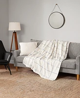 Lucky Brand Palmdale Plaid Cozy Plush Throw, 50" x 70"
