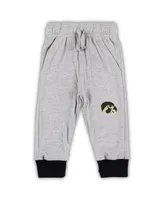 Infant Boys and Girls Wes & Willy Heather Gray Iowa Hawkeyes Jie Long Sleeve Bodysuit Pants Set