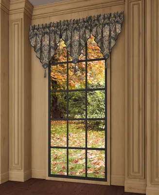 J Queen New York Michalina Window Ascot Valance