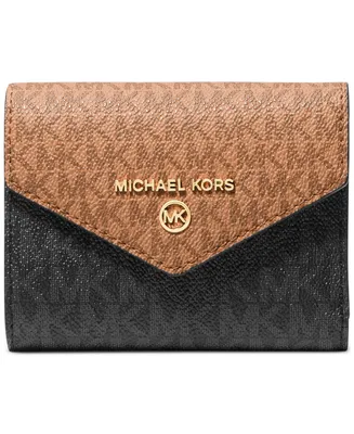 Michael Michael Kors Logo Jet Set Charm Wallet