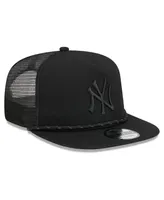 Men's New Era New York Yankees Black on Black Meshback Golfer Snapback Hat