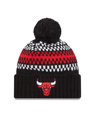 Women's New Era Black Chicago Bulls Lift Pass Cozy Cuffed Knit Hat with Pom