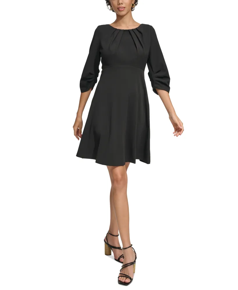 Women's 3/4-Sleeve Sheath Dress