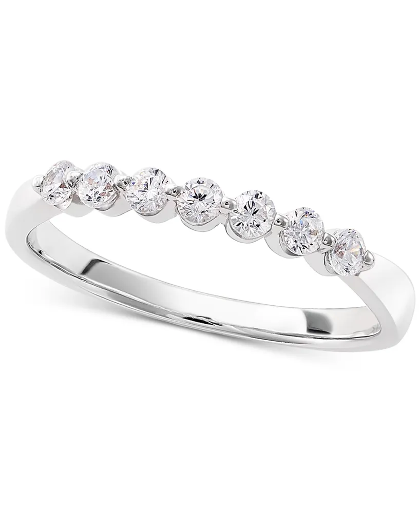 Diamond Seven Stone Band (1/4 ct. t.w.) in 14k White Gold