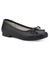 Cliffs by White Mountain Women's Bessy Ballet Flats