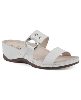 Cliffs by White Mountain Women's Coletta Wedge Sandal