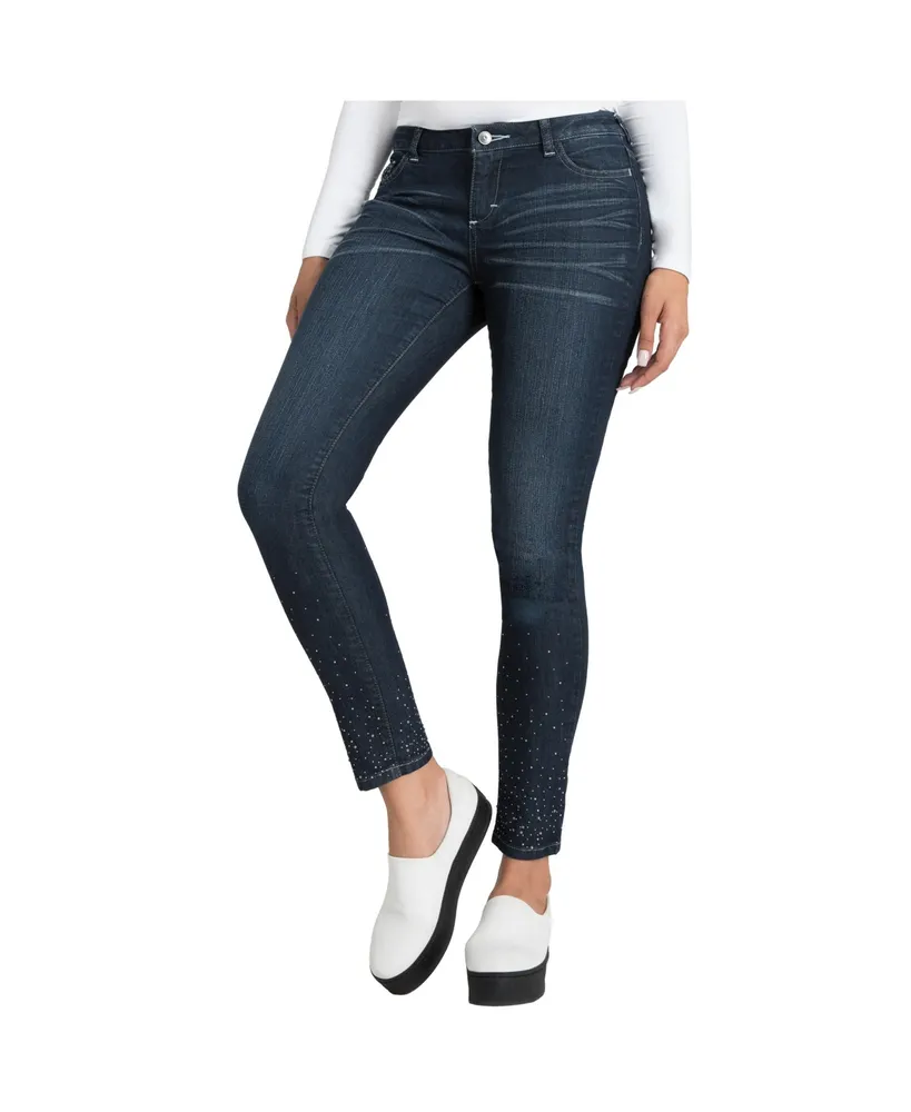 Women's Curvy Fit Stretch Denim Diamond Embossed Mid-Rise Skinny Jeans