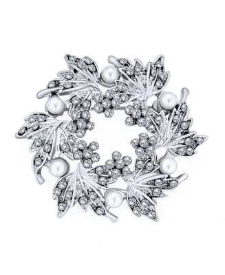 Bling Jewelry Elegant Holiday Party Crystal Round White Simulated Pearl Wreath Circle Scarf Brooch Pin For Women