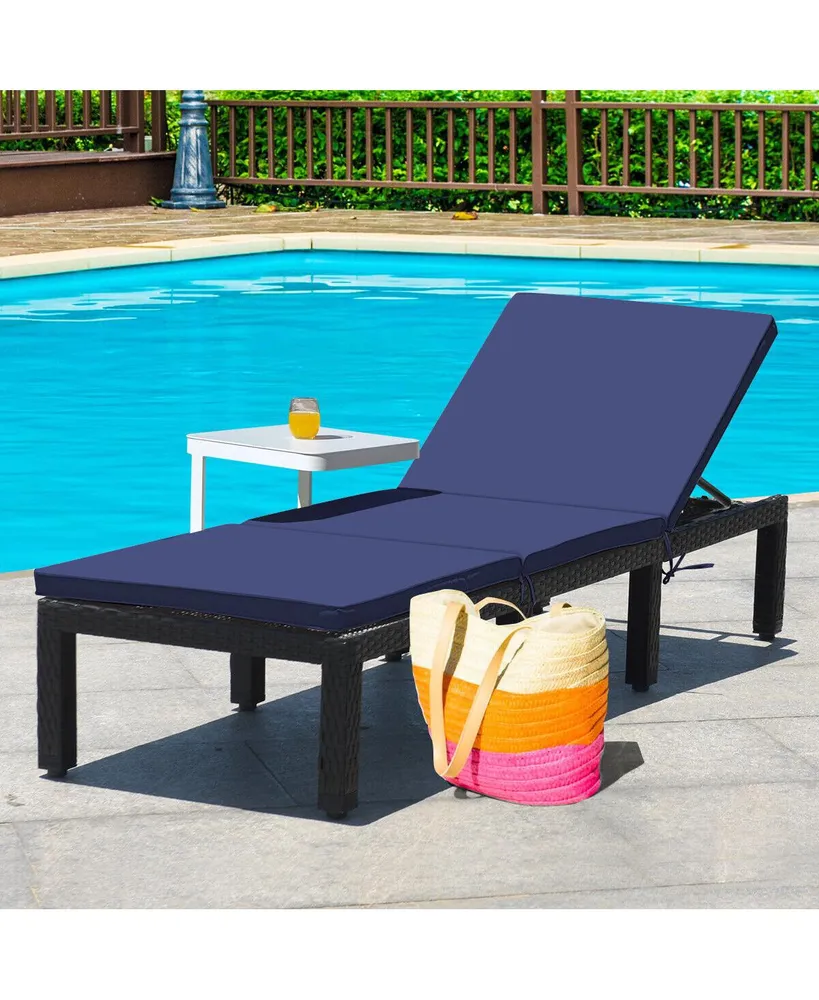 Patio Rattan Height Adjustable Lounge Chair with 2 Set of Cushion Cover