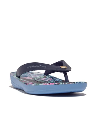 FitFlop Women's Iqushion X Jim Thompson Leather Flip-Flops