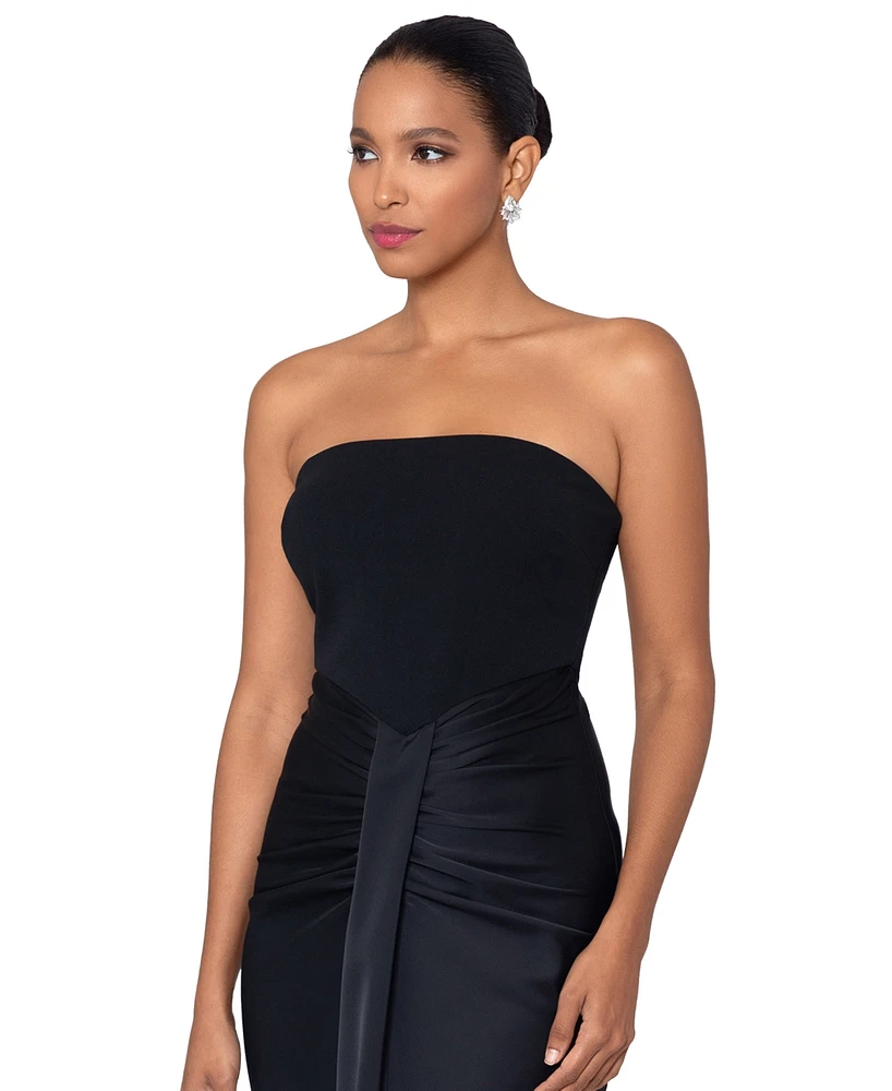 Betsy & Adam Women's Ruched Strapless Gown