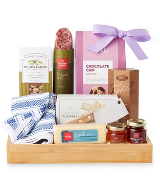 Hickory Farms Mother's Day Gift Set, 11 Pieces