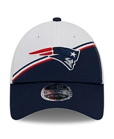 Men's New Era White, Navy New England Patriots 2023 Sideline 9FORTY Adjustable Hat