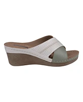 Gc Shoes Women's Hayden Perforated Contrast Cross Strap Wedge Sandals