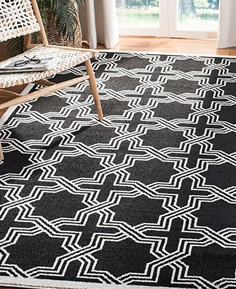 Safavieh Amherst AMT413 Anthracite and Ivory 5' x 8' Area Rug