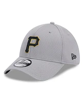 New Era Men's Gray Pittsburgh Pirates Active Pivot 39thirty Flex Hat