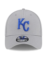 New Era Men's Gray Kansas City Royals Active Pivot 39Thirty Flex Hat