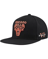 Mitchell Ness Men's / Chicago Bulls Core Snapback Hat