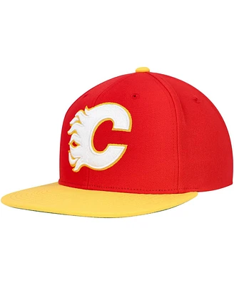 Mitchell Ness Men's Red Calgary Flames Core Team Ground 2.0 Snapback Hat