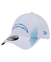 New Era Men's White Los Angeles Chargers Active 39Thirty Flex Hat