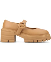 Journee Collection Women's Zarynn Mary Jane Treaded Outsole Platform Pumps