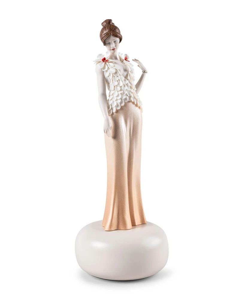 Lladro Exquisite Embroidery Sculpture. Limited Edition