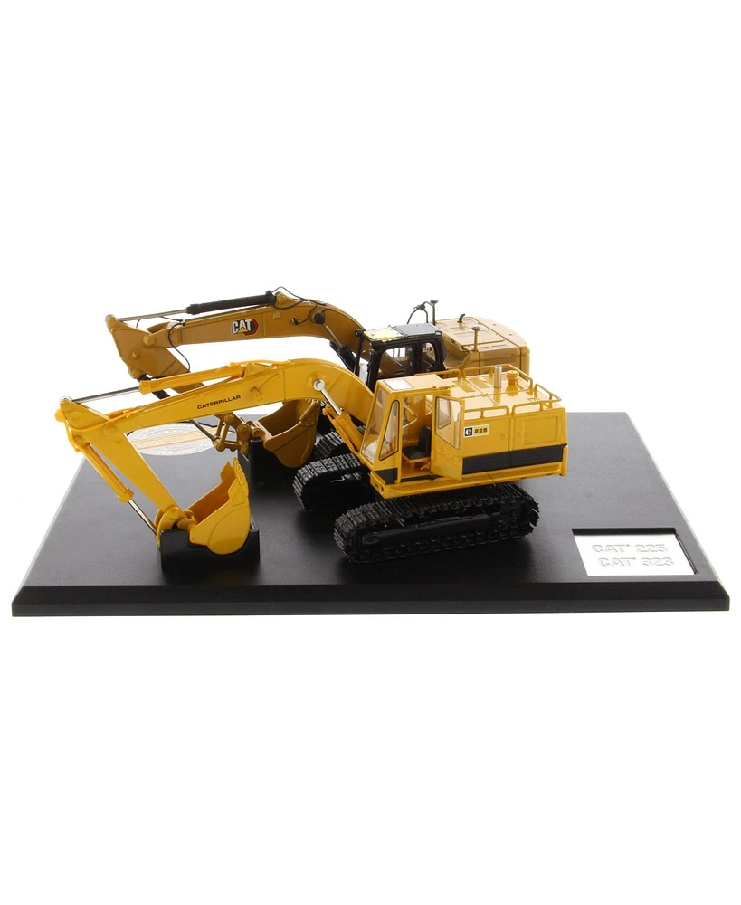 Diecast Masters 1/50 Caterpillar 225 & 323 Excavator Set Evolution Series